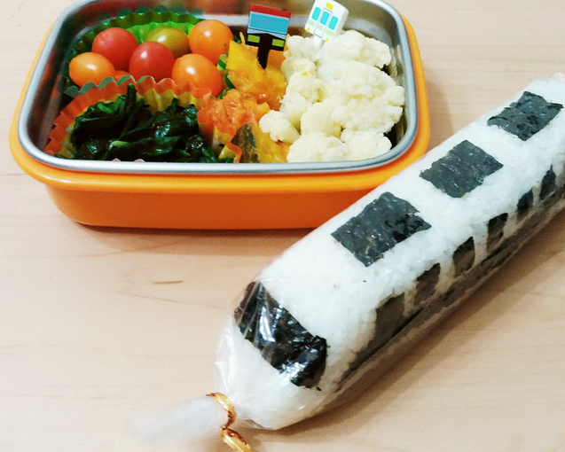 免花錢模具不藏私大公開！輕鬆DIY新幹線飯糰
