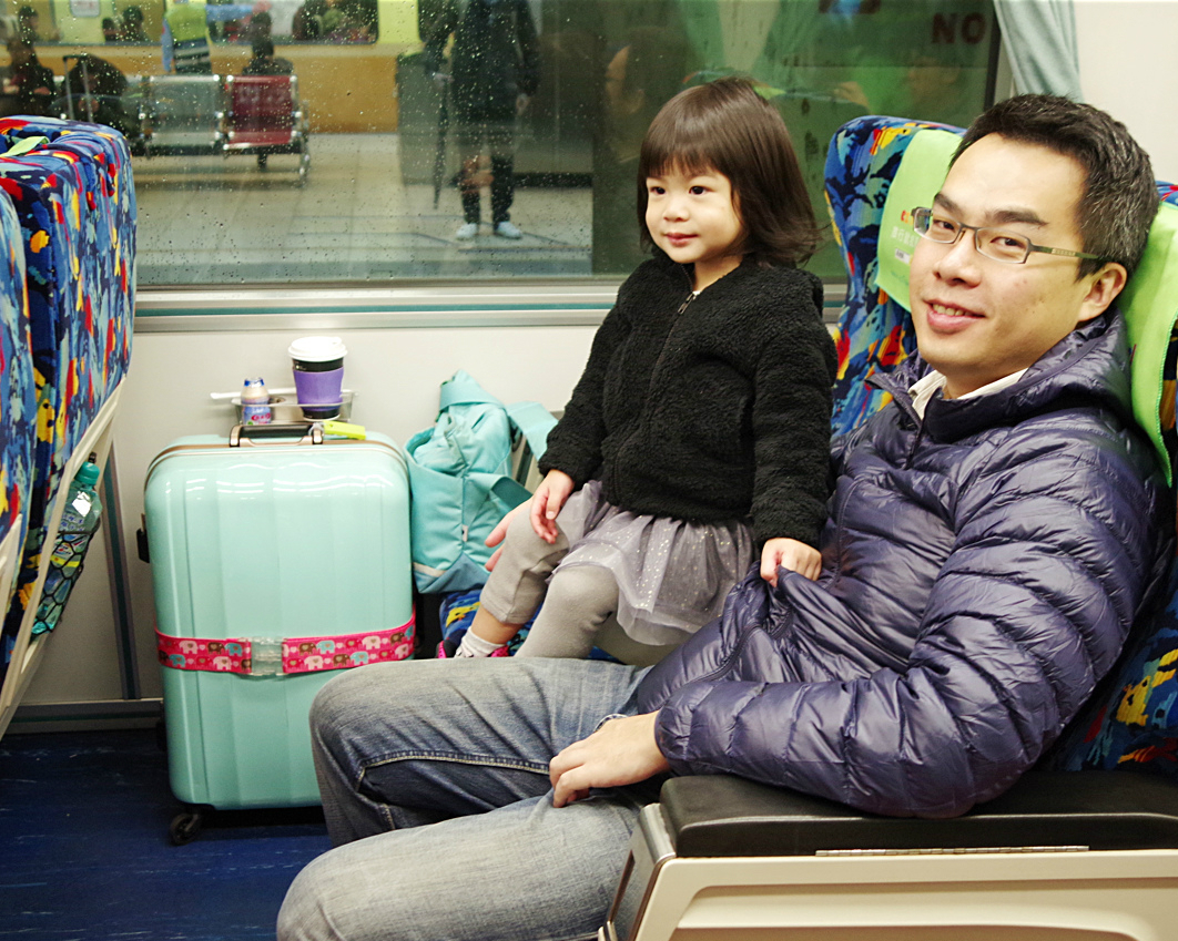 一種適合祖孫三代的輕鬆旅遊方式～環島之星觀光列車