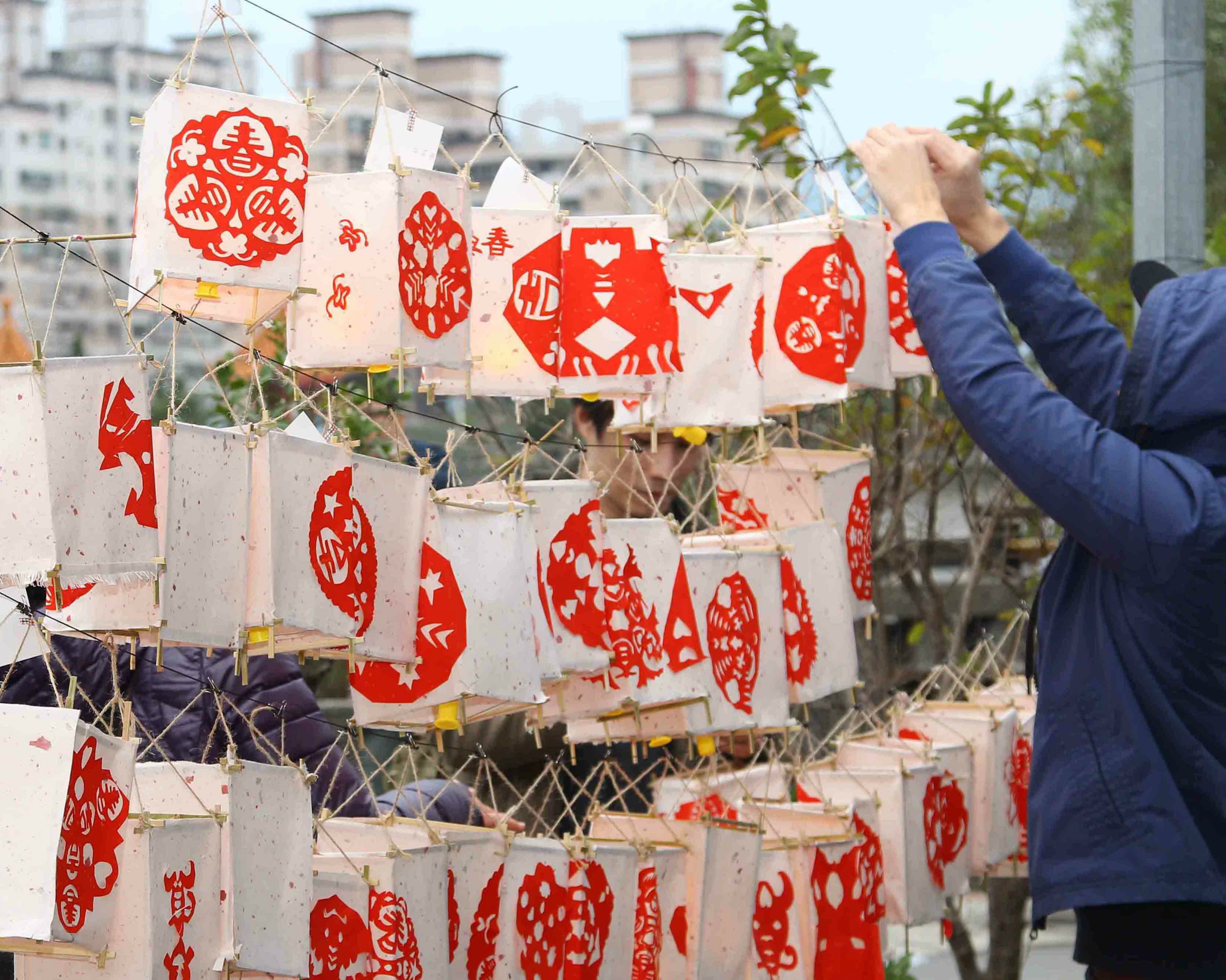 剪紙燈籠初體驗，品嘗香濃國產豆製品～新北三峽老街一日輕旅遊