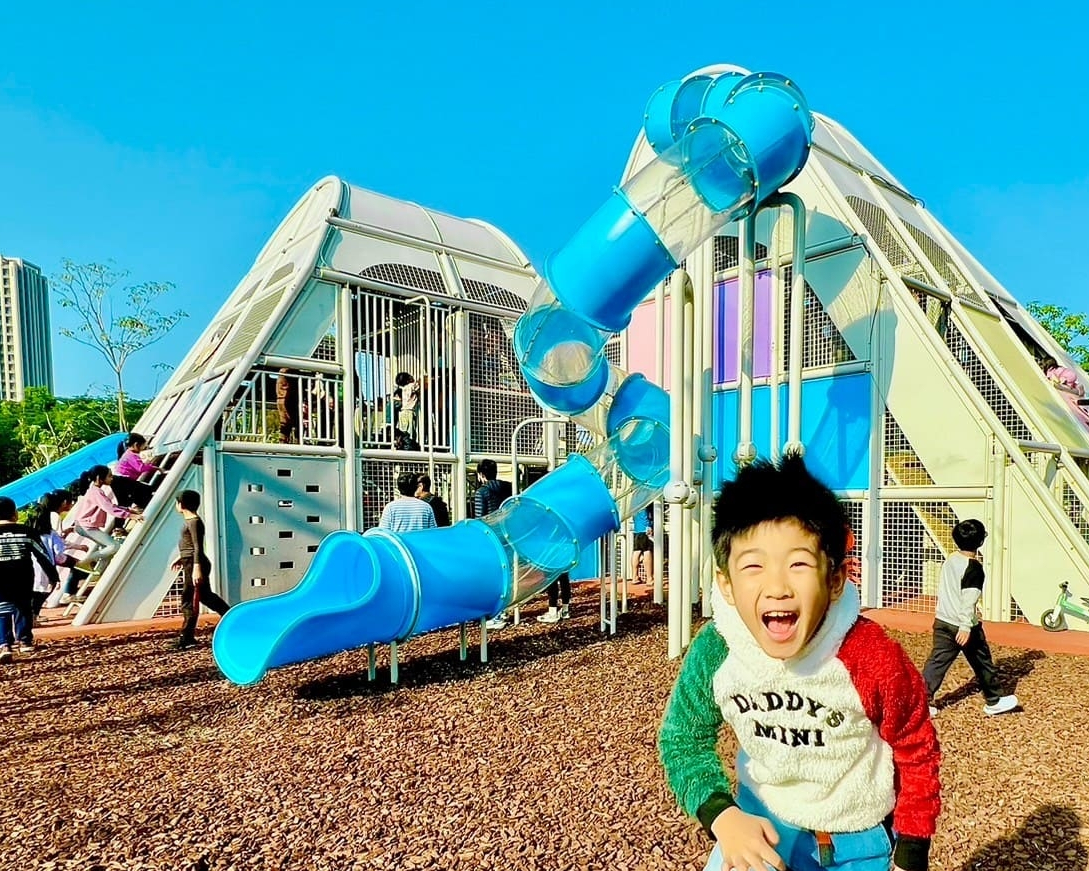 多樣化設施，老小孩、大小孩、小小孩通通有得玩～高雄藍田公園