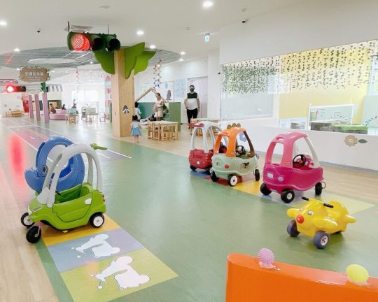 超真實捷運互動體驗，打造小小駕駛員～桃園龜山大華親子館