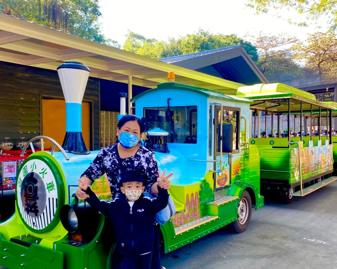 換個視角看動物，遊園小火車、親水廣場更添樂趣～高雄壽山動物園