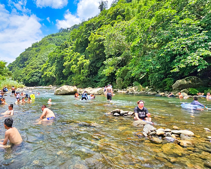 溪畔烤肉玩水勝地，吹冷氣吃土雞很可以～三峽樂源仙境土雞城