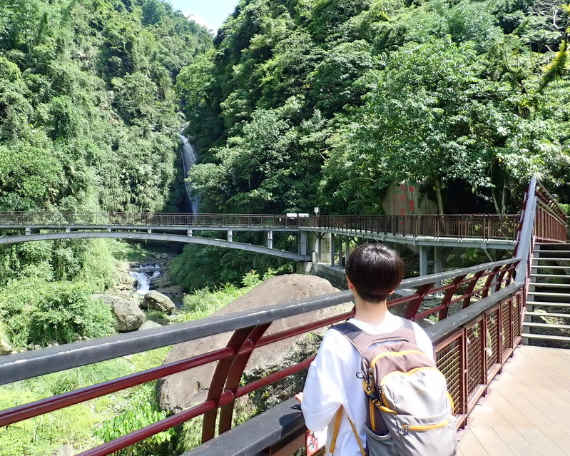 不入深山，也能賞竹山第一美瀑～南投瑞龍瀑布園區