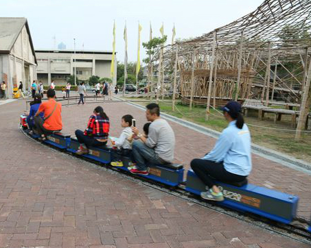 【哈瑪星駁二線火車體驗之旅】復刻經典再現！2015/7/1 ~ 2015/12/31